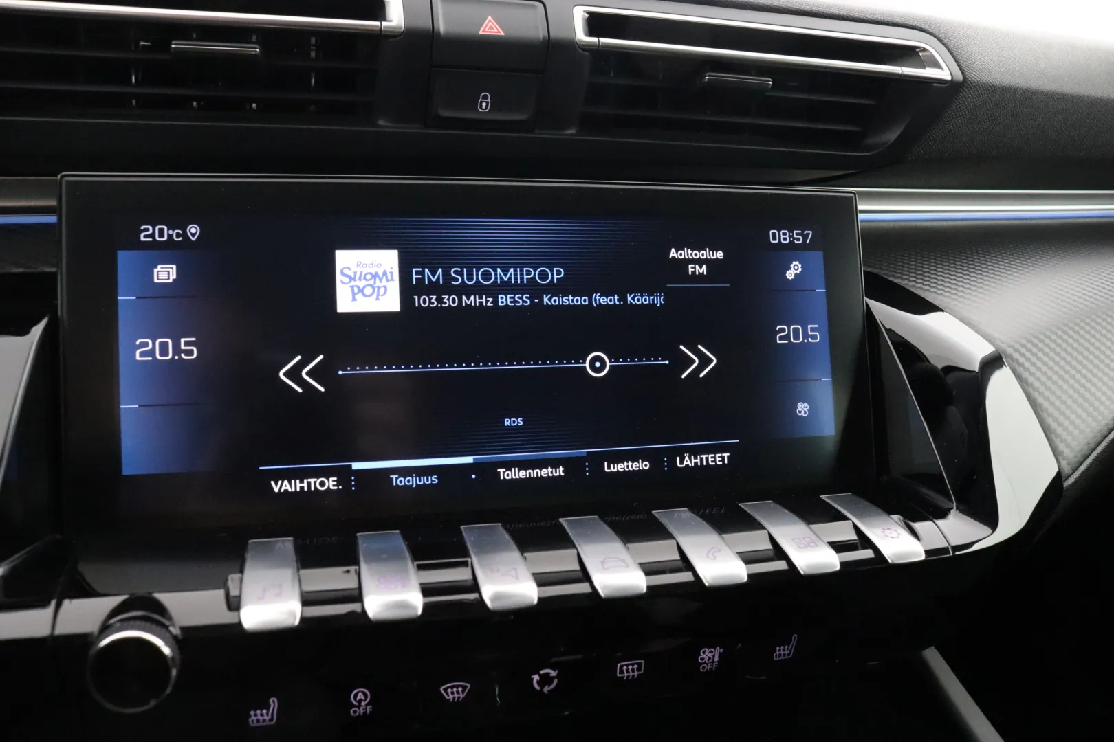 PEUGEOT 508 SXZ-308 carousel image