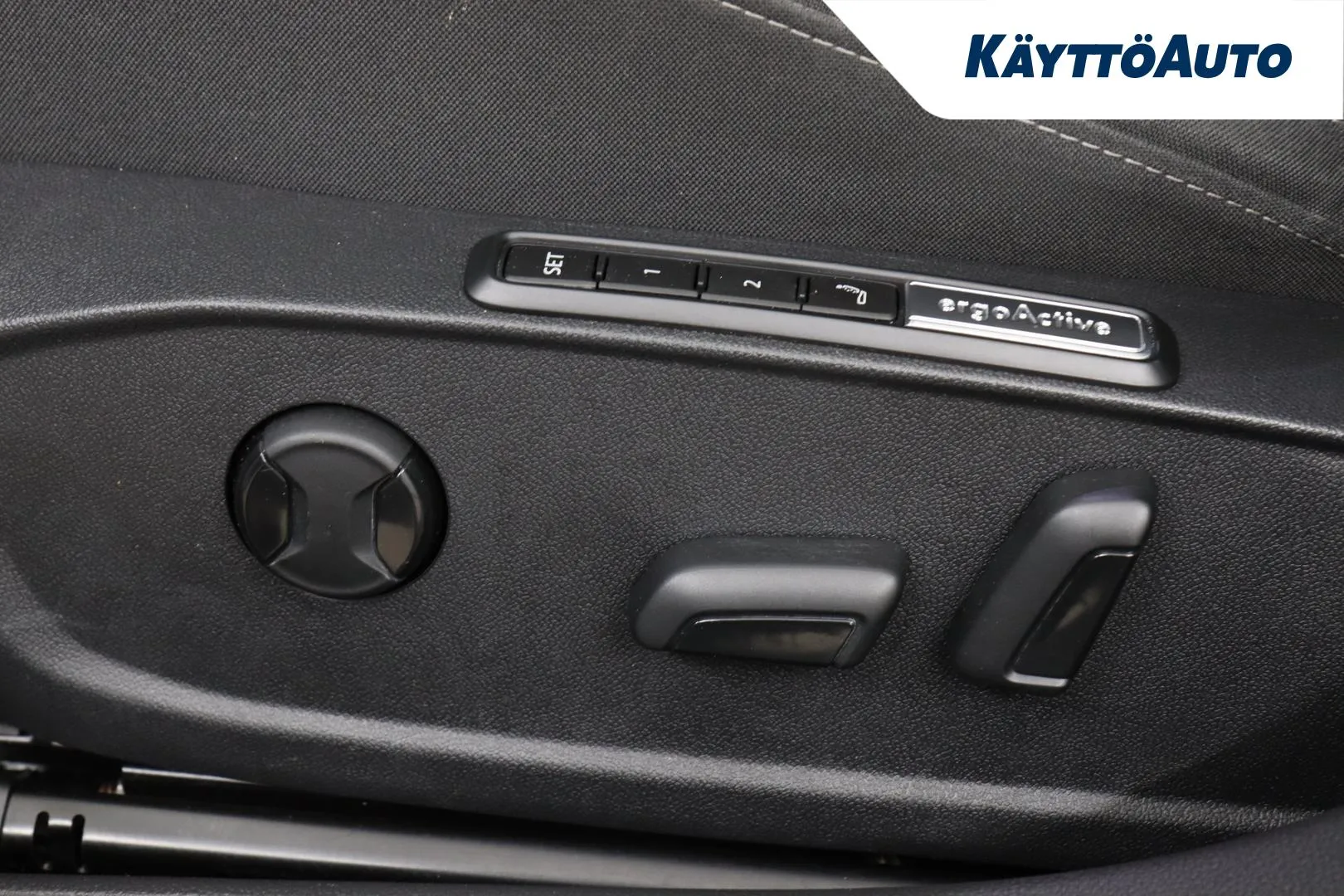 VOLKSWAGEN Golf ESX-987 carousel image