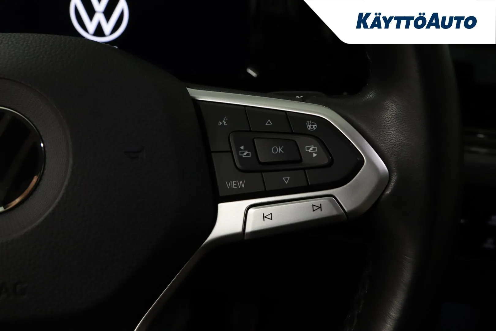 VOLKSWAGEN Golf ESX-987 carousel image