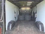 RENAULT Trafic RUC-511 carousel thumbs