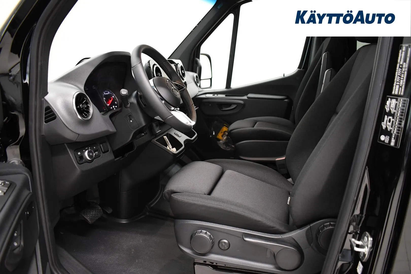 MERCEDES-BENZ Sprinter 739486 carousel image