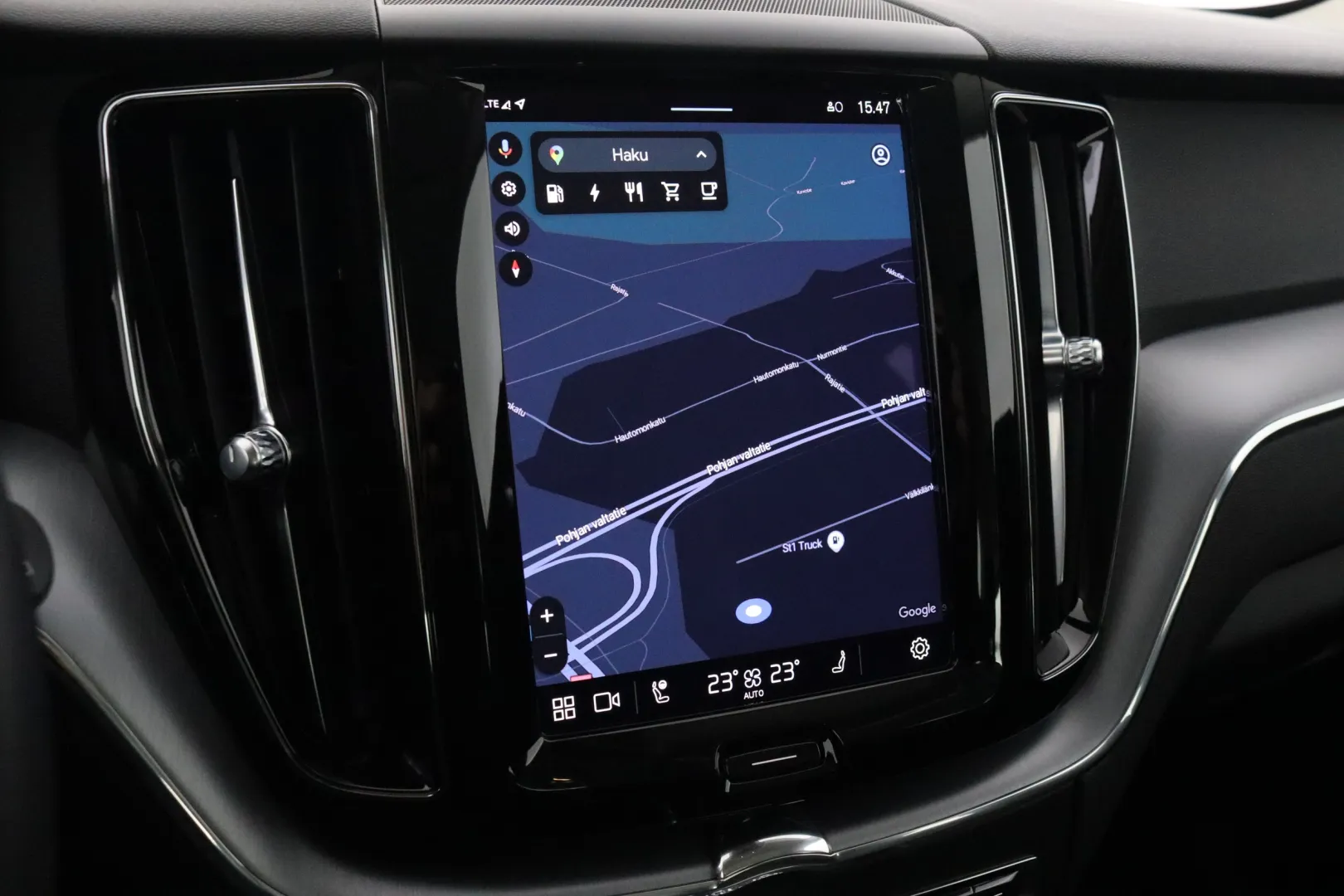 VOLVO XC60 FSH-293 carousel image