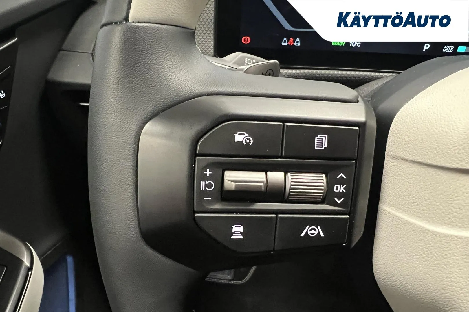 Kia EV6 FRY-692 carousel image
