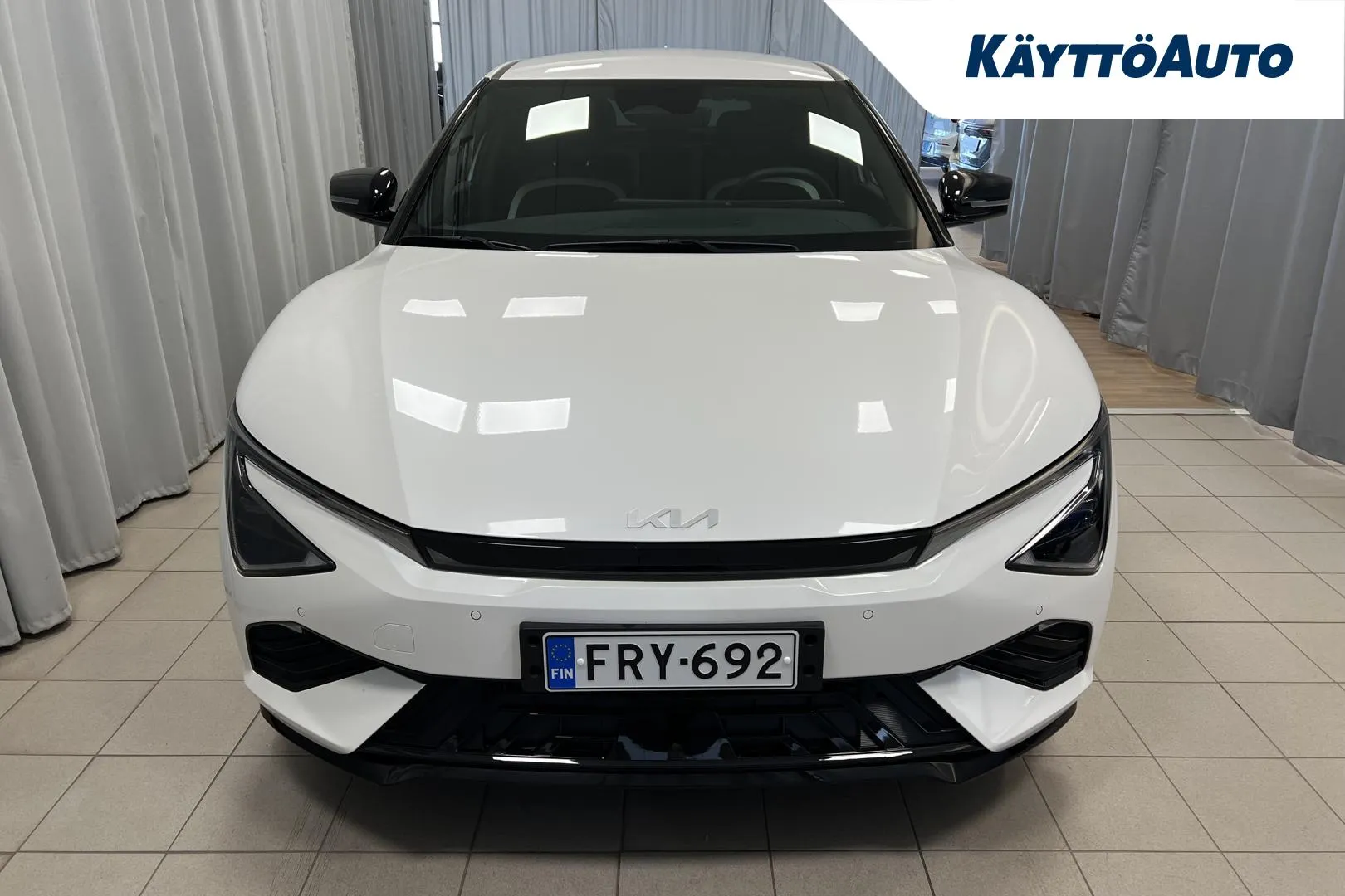 Kia EV6 FRY-692 carousel image