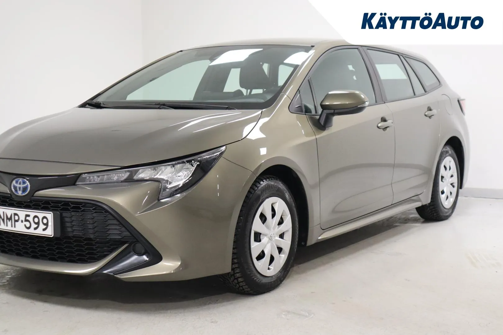 Toyota Corolla NMP-599 carousel image