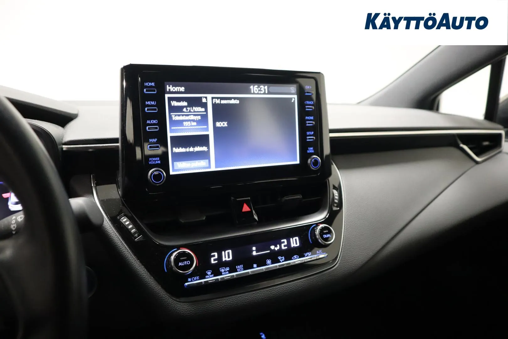 Toyota Corolla NMP-599 carousel image