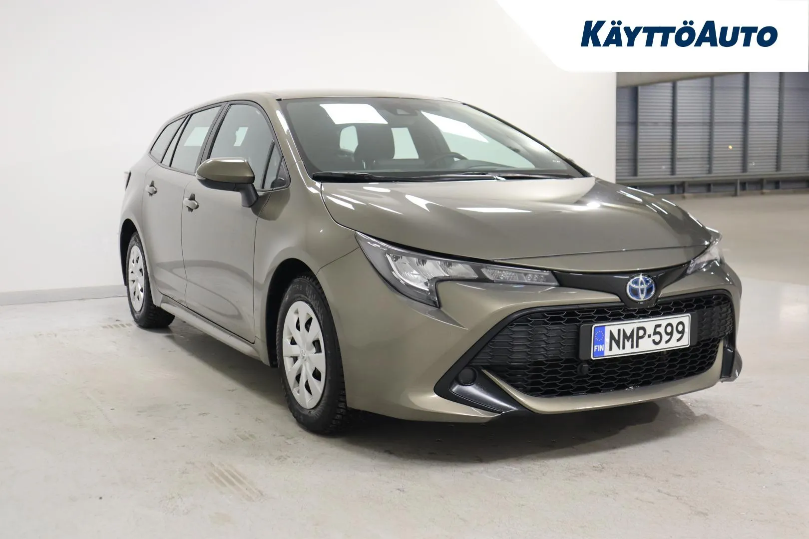 Toyota Corolla NMP-599 carousel image