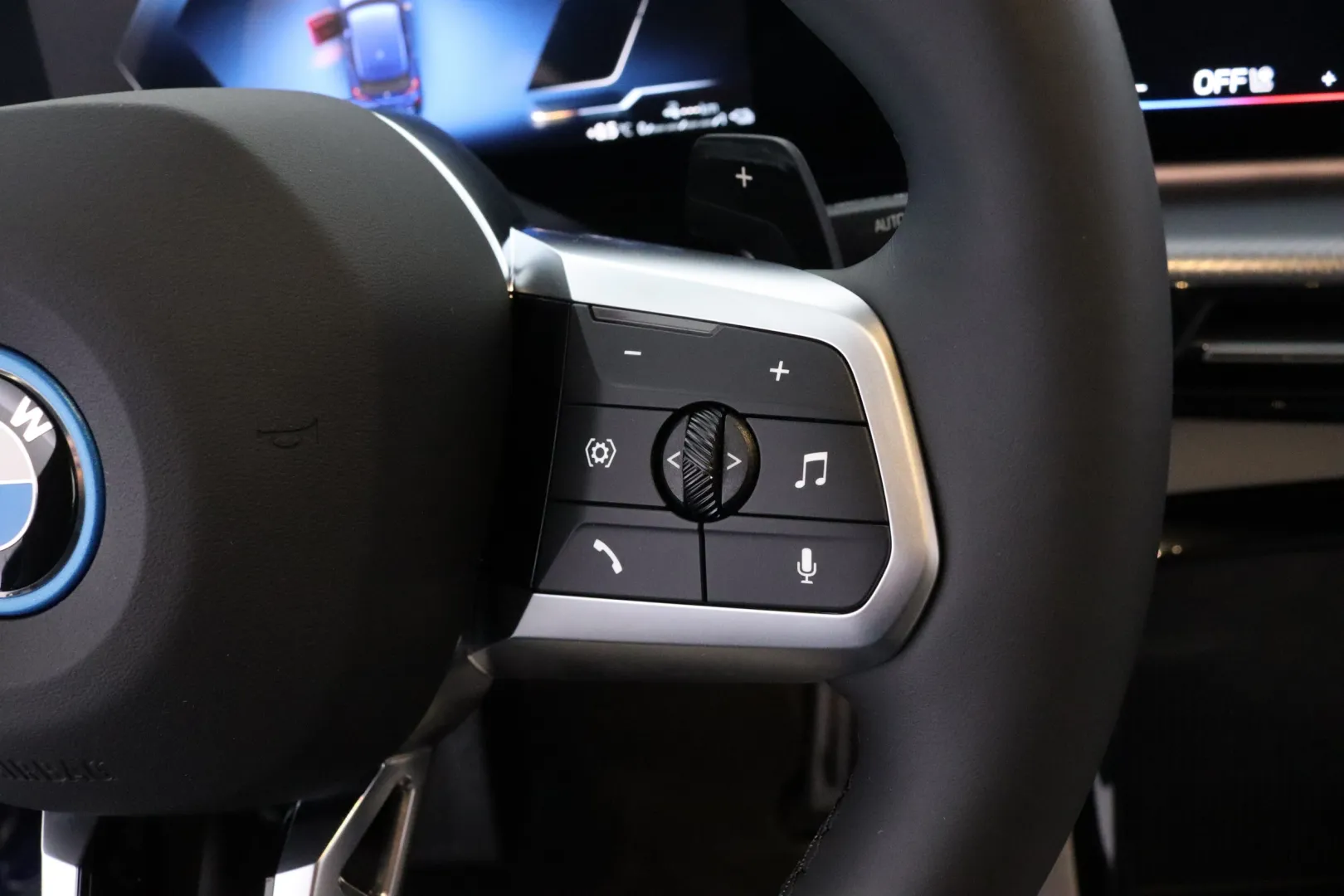 BMW X1 XSX-274 carousel image