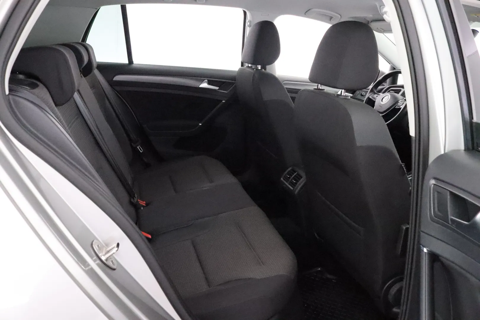 VOLKSWAGEN Golf CRC-964 carousel image