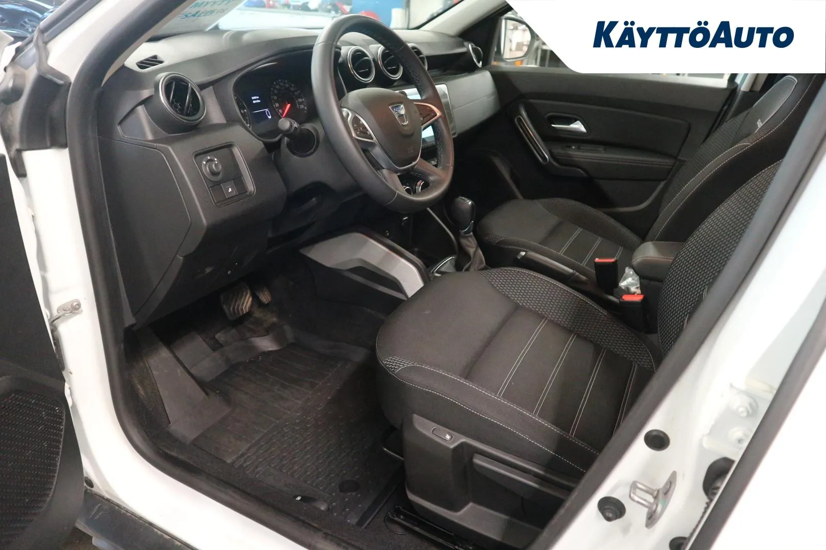 DACIA Duster IOT-774 carousel image