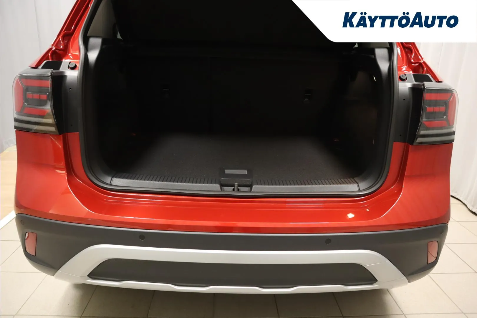 Volkswagen T-Cross EVL-564 carousel image