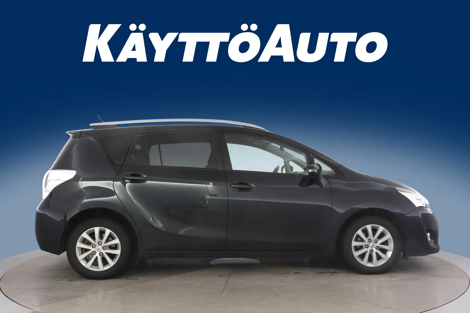 TOYOTA Verso ZKP-933 carousel image