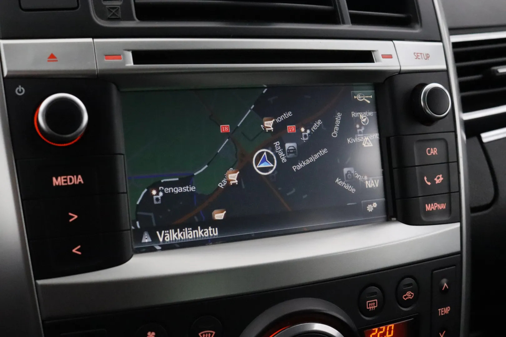 TOYOTA Verso ZKP-933 carousel image