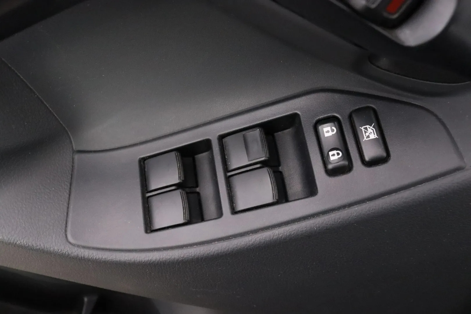 TOYOTA Verso ZKP-933 carousel image