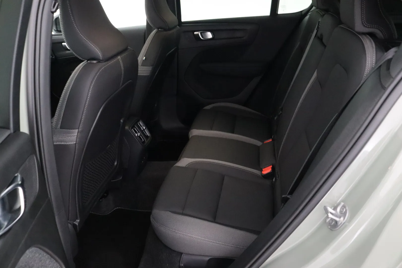 VOLVO C40 LSO-507 carousel image