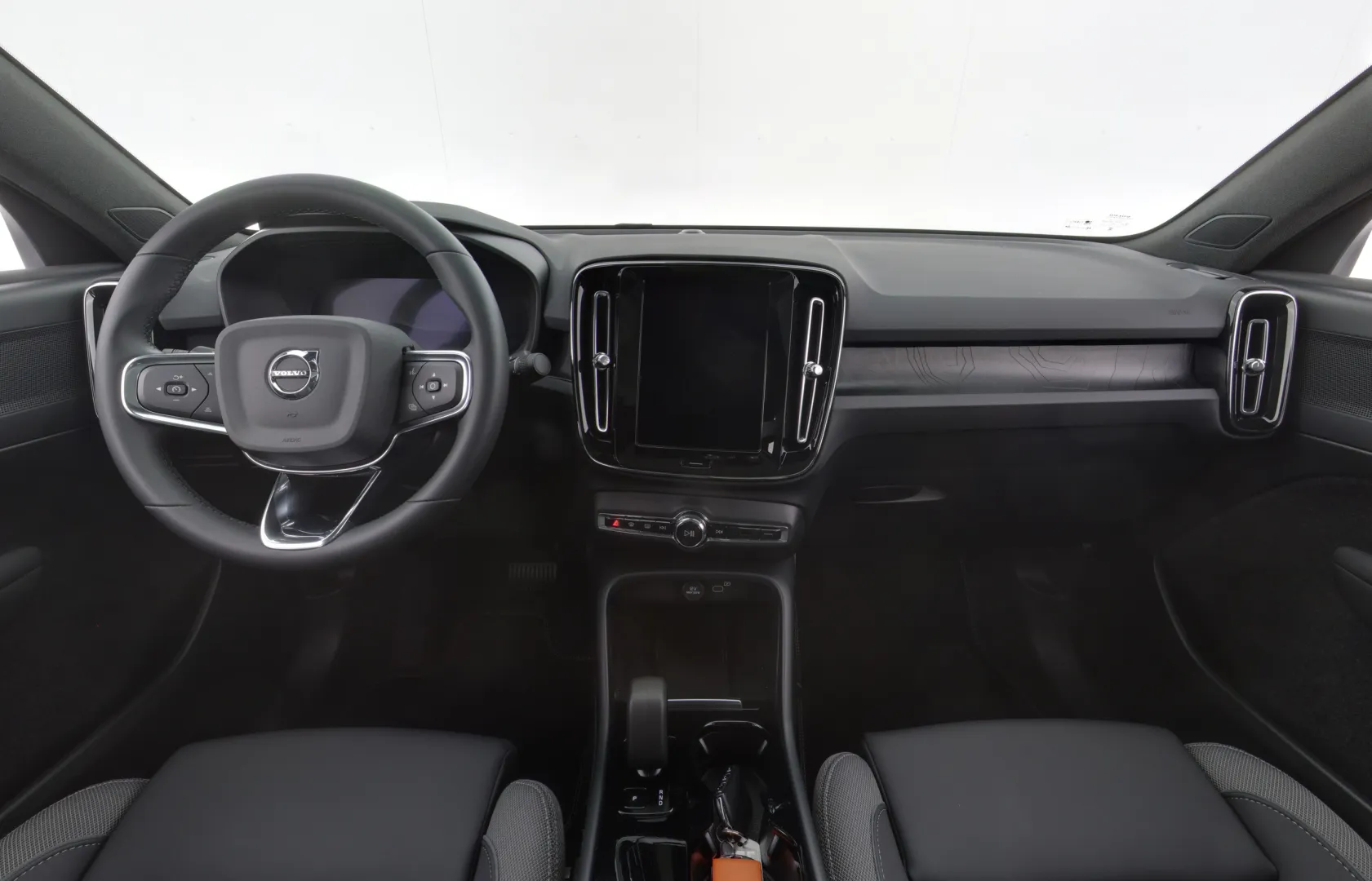 VOLVO C40 LSO-507 carousel image