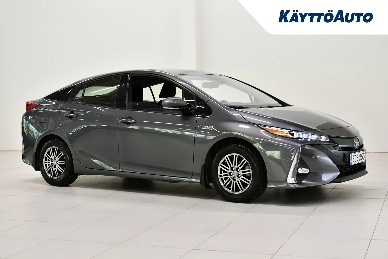 TOYOTA Prius Plug-in EOS-253 carousel image