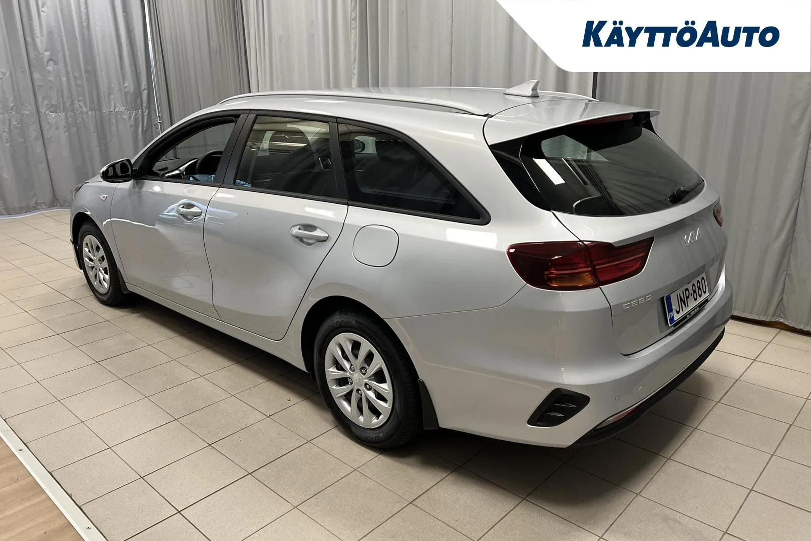 KIA Ceed JNP-880 carousel image