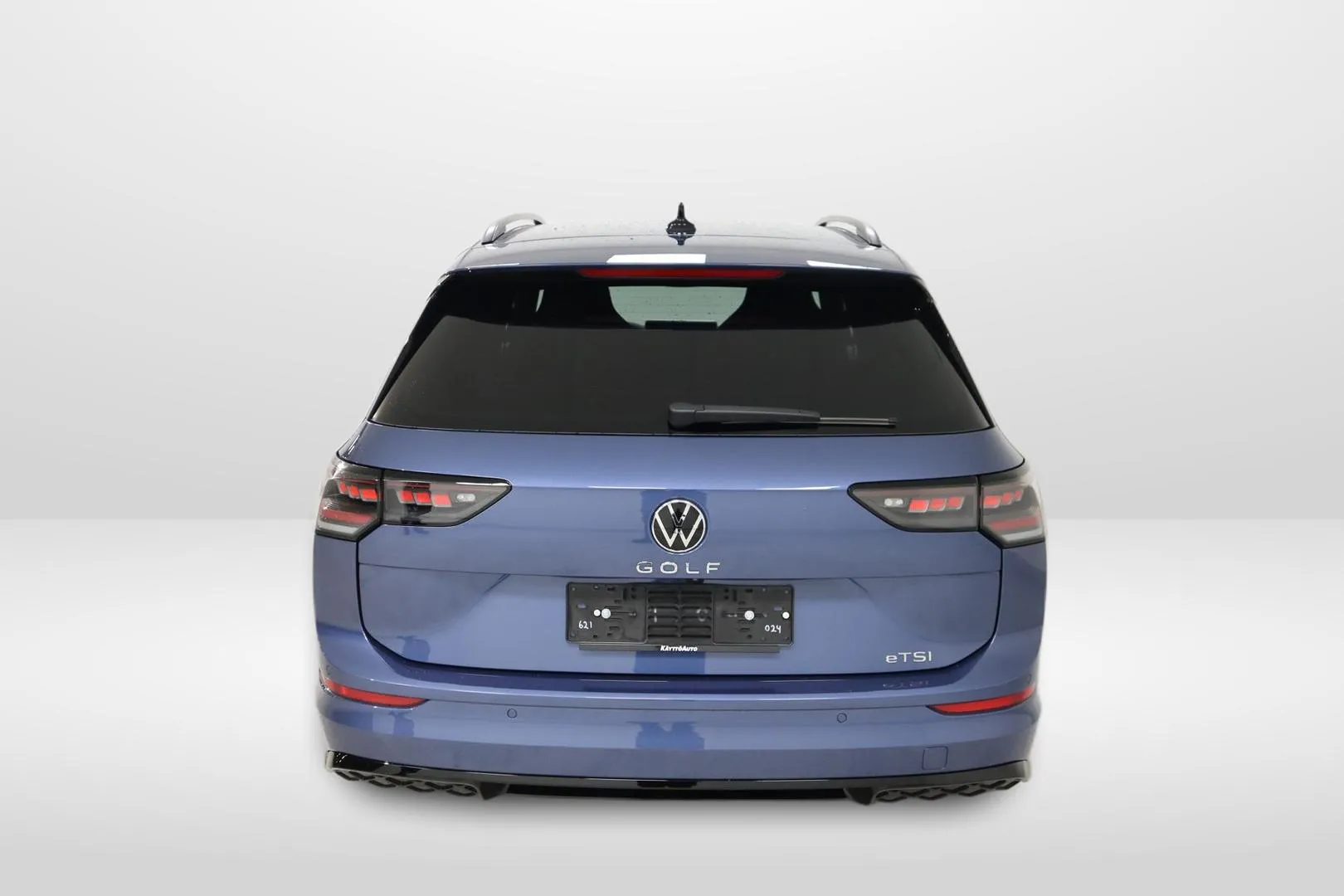Volkswagen Golf JNY-835 carousel image