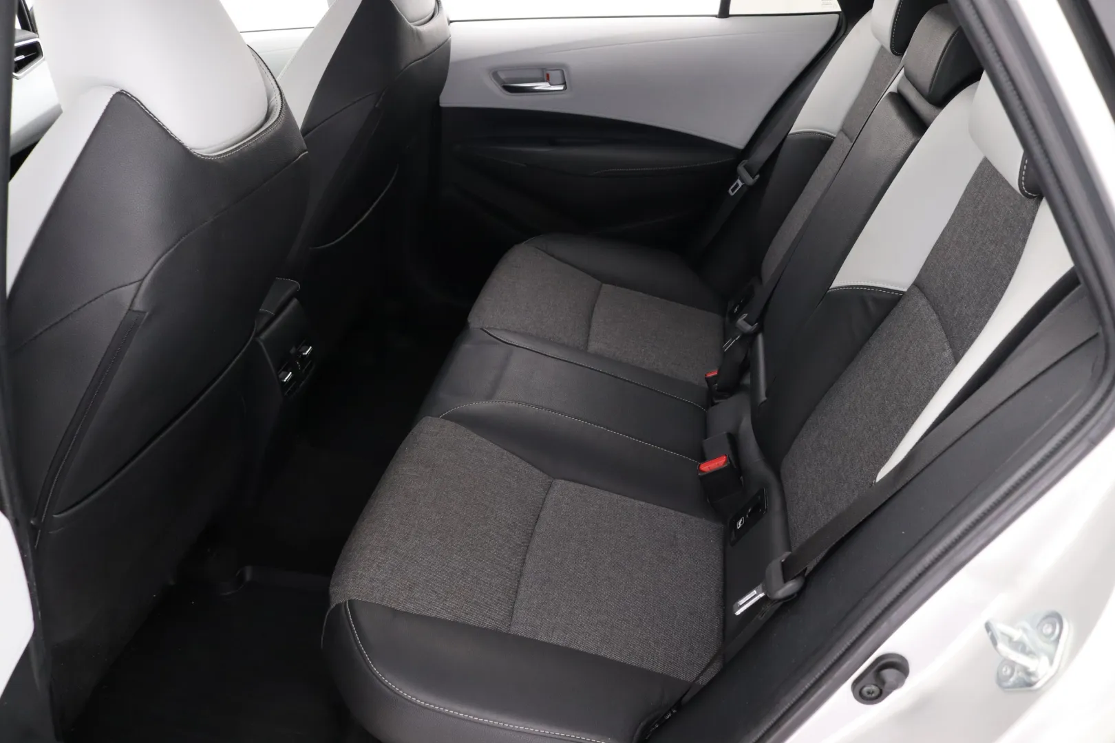 TOYOTA COROLLA CNR-468 carousel image