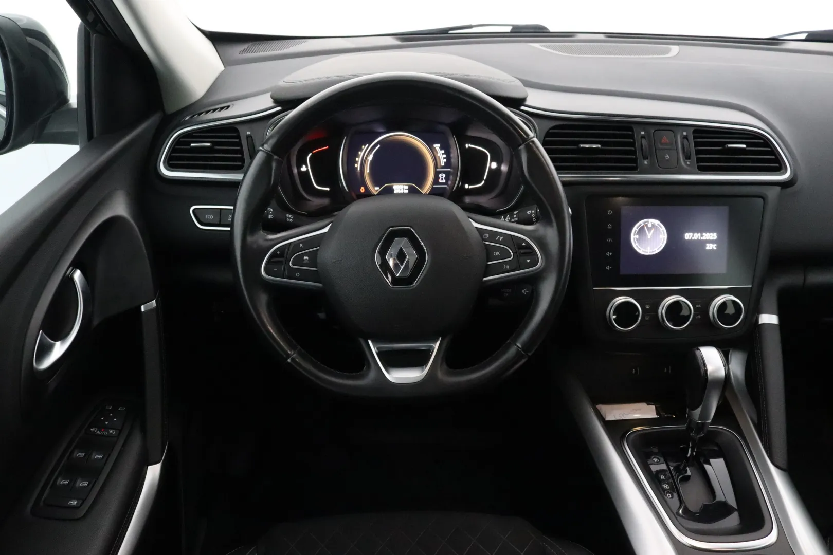 RENAULT Kadjar GZU-570 carousel image