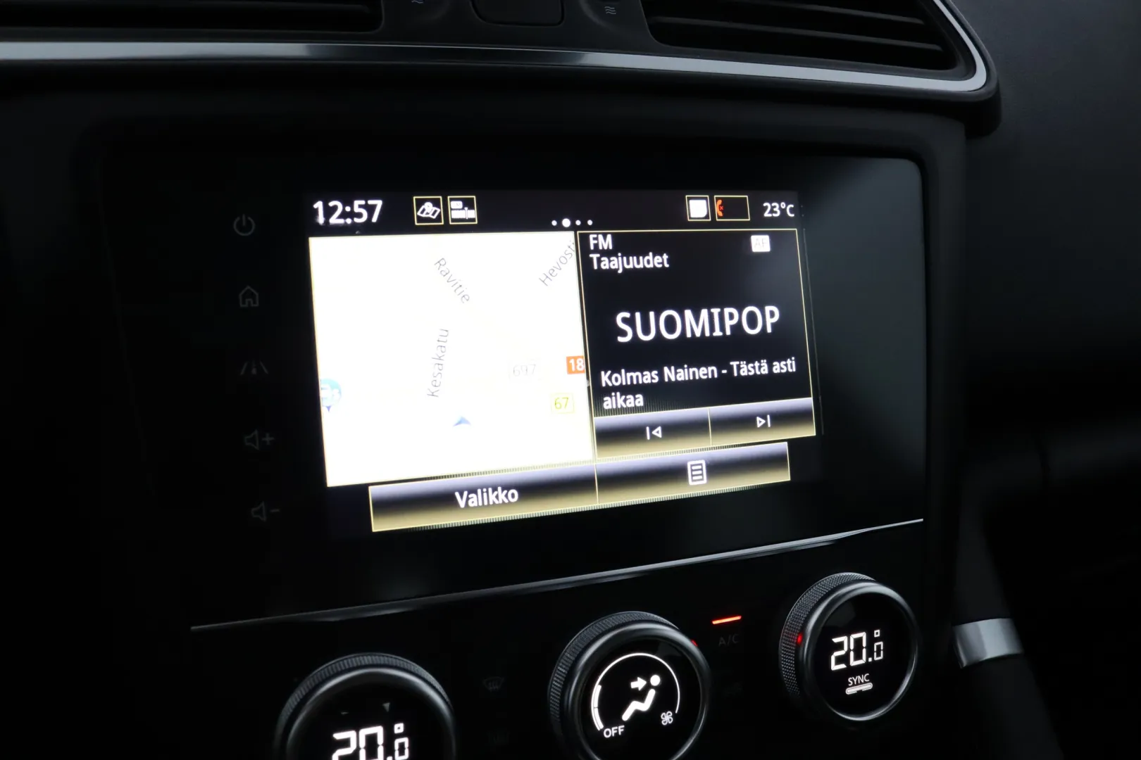 RENAULT Kadjar GZU-570 carousel image
