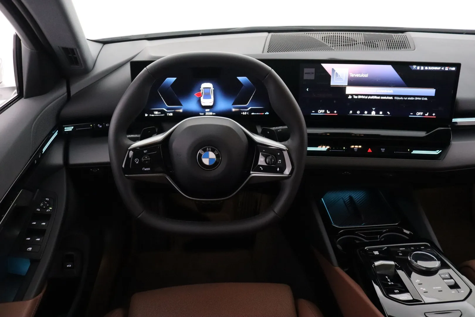 BMW 520 MPJ-519 carousel image