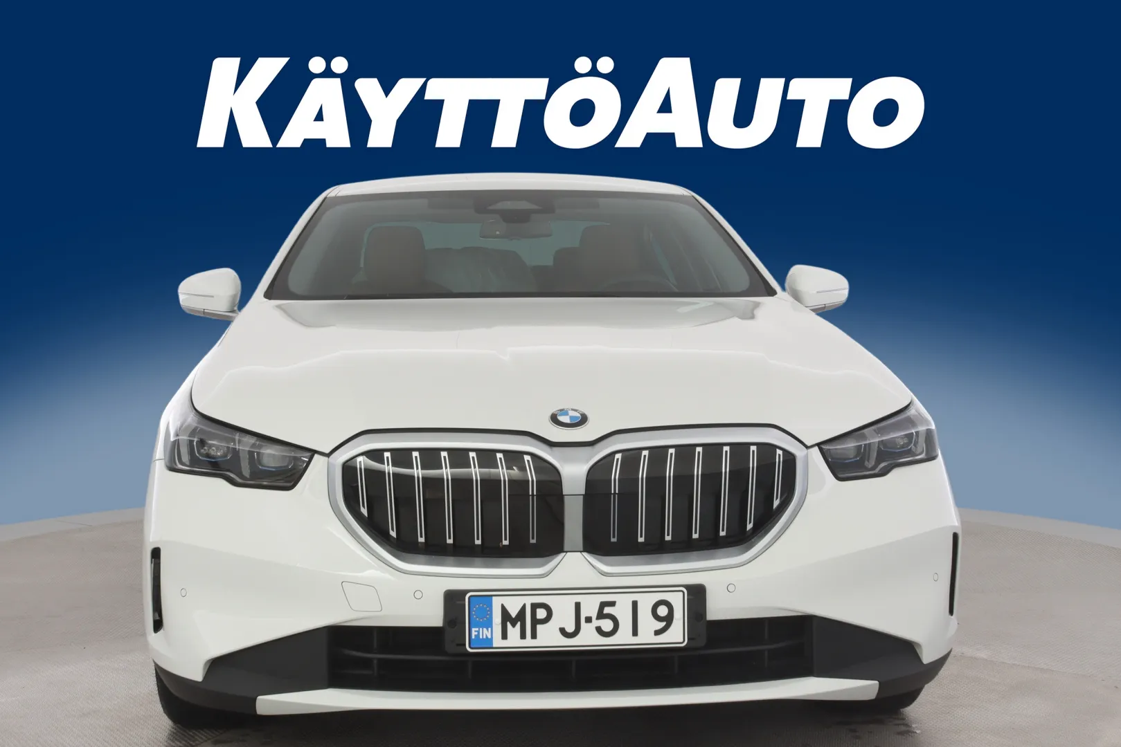 BMW 520 MPJ-519 carousel image