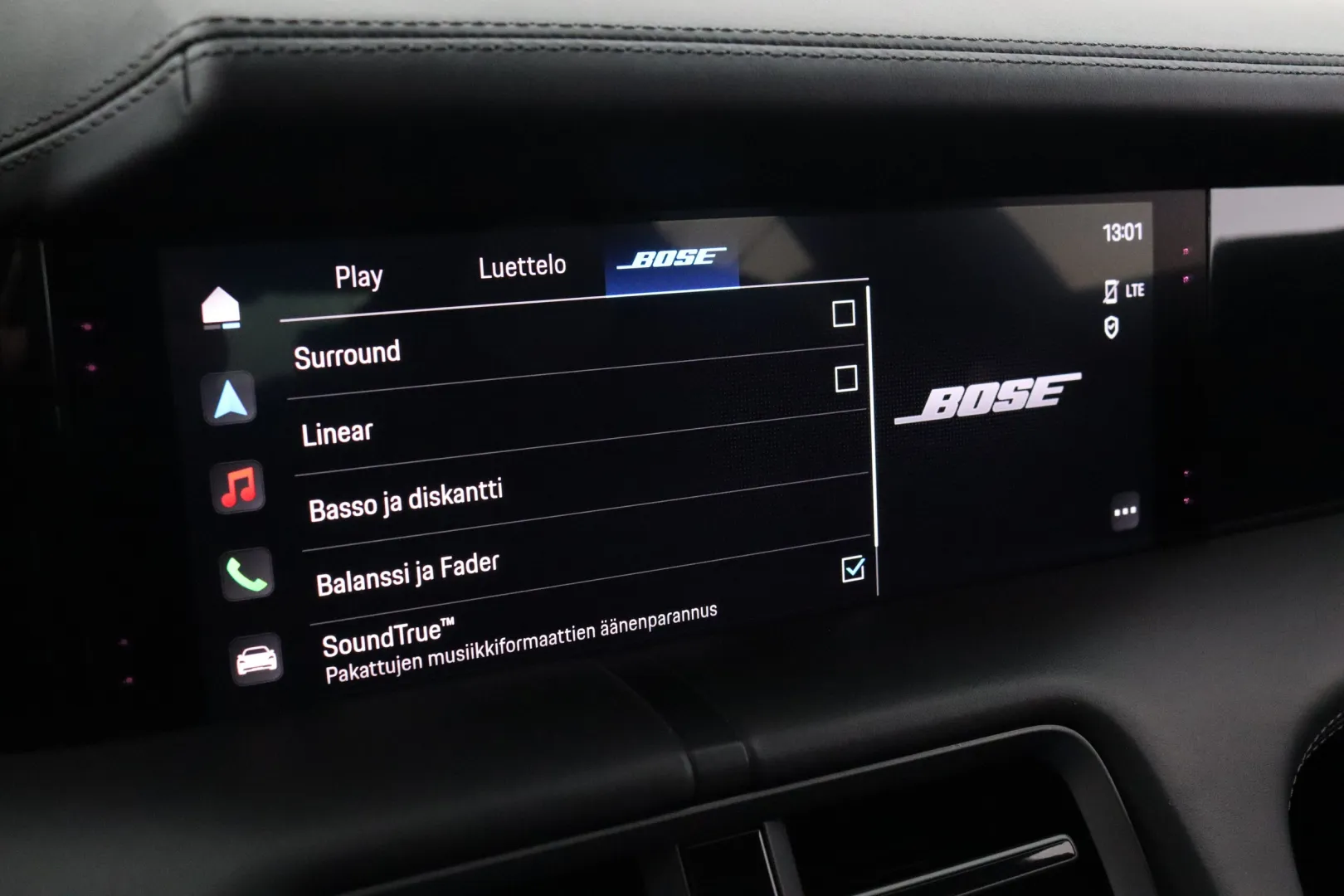 PORSCHE Taycan LSN-415 carousel image