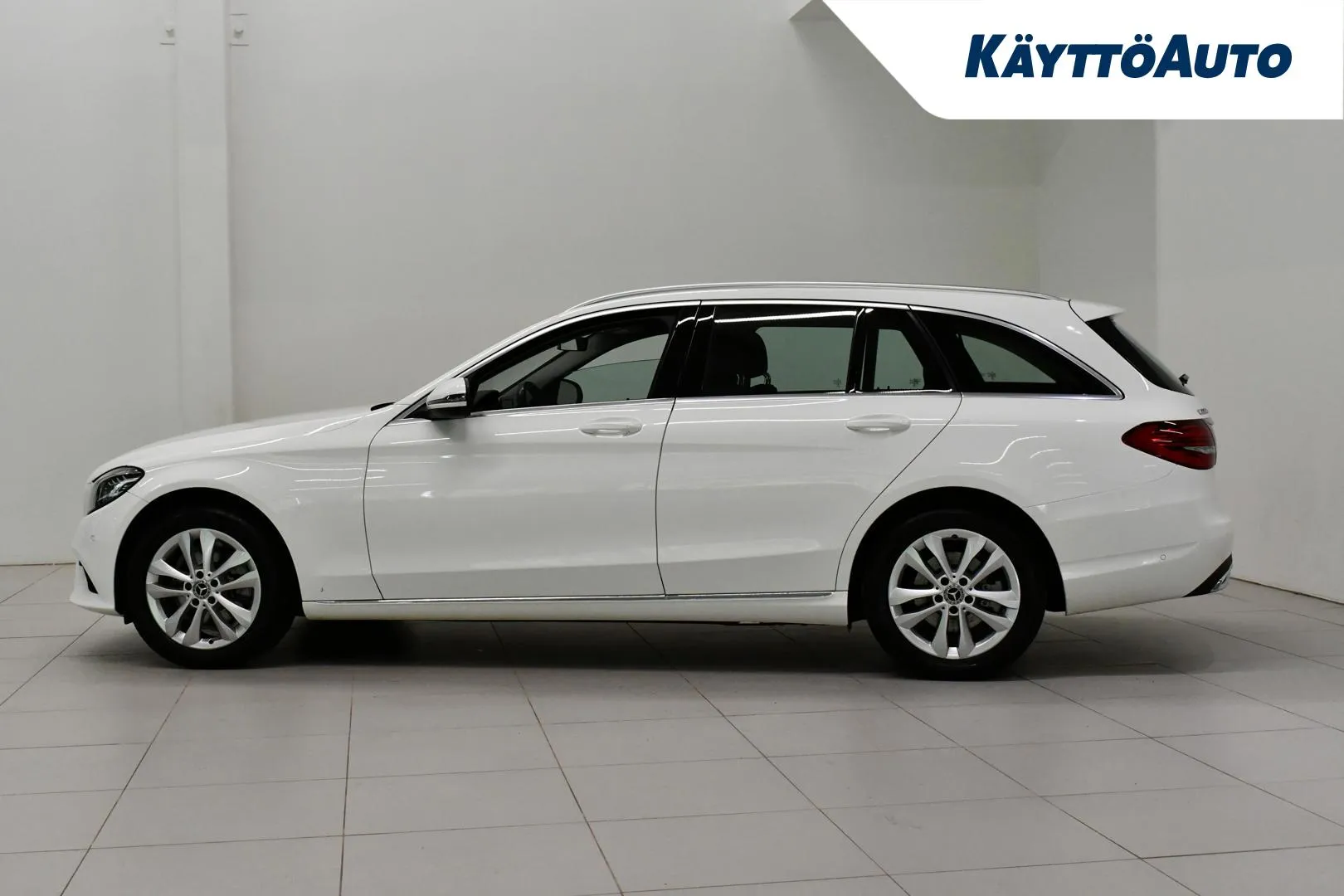 MERCEDES-BENZ C IOL-212 carousel image