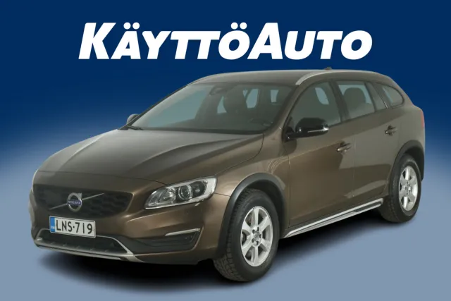 VOLVO V60 Cross Country LNS-719