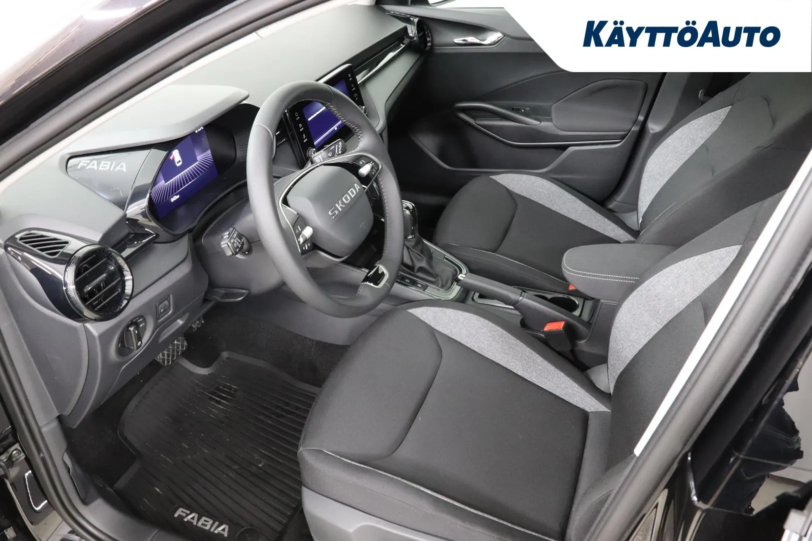 Skoda Fabia ISC-267 carousel image