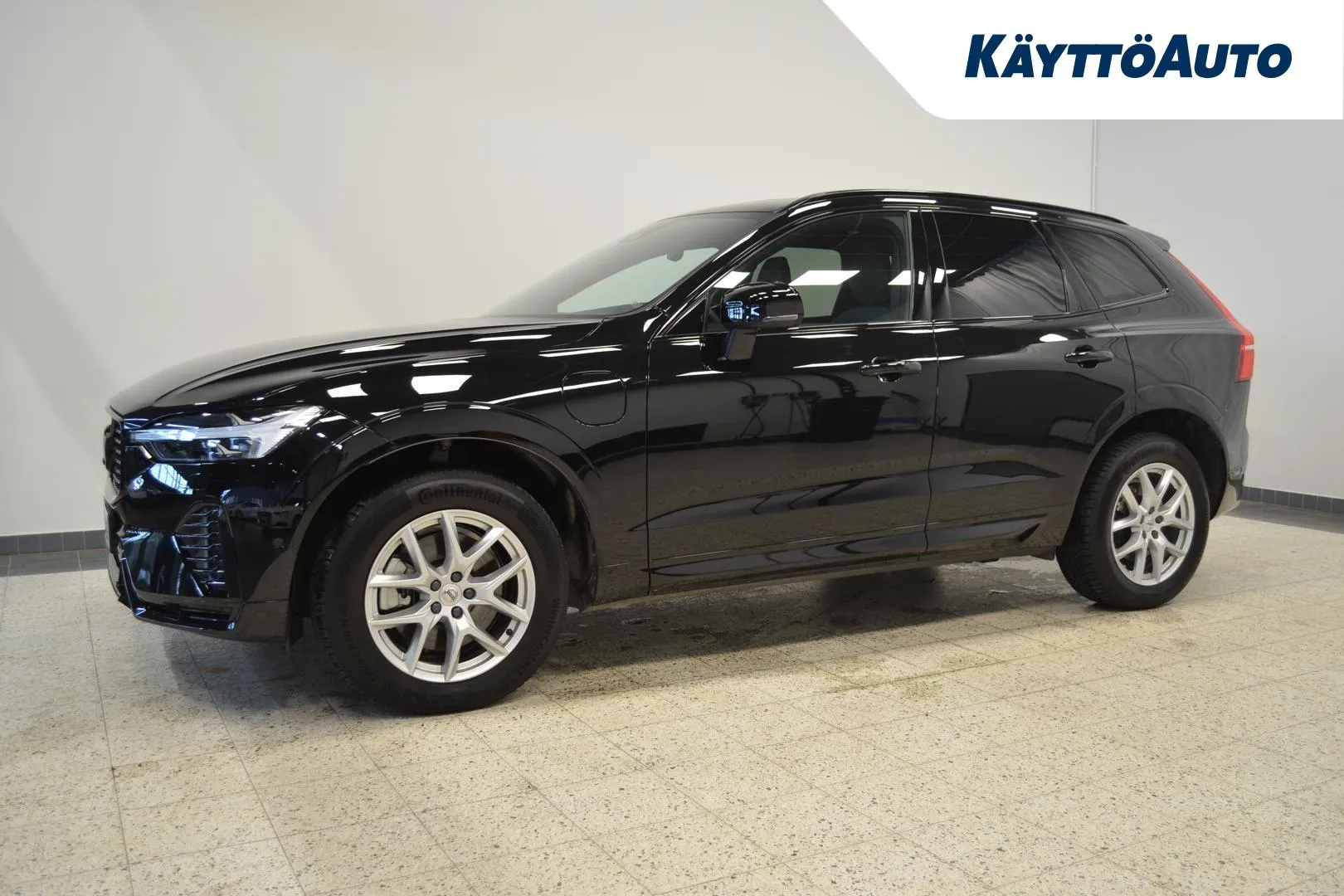VOLVO XC60 JNH-820 carousel image