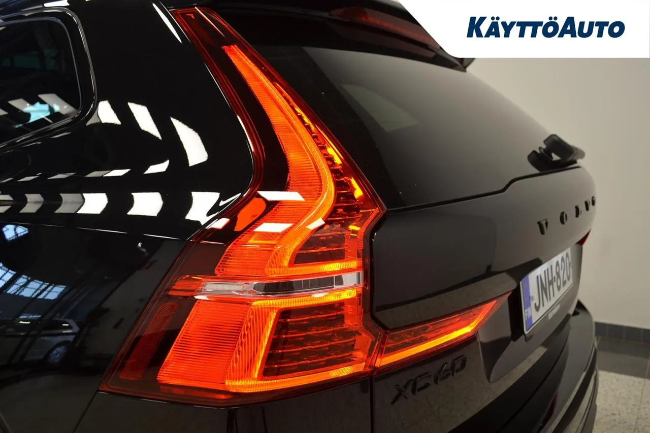 VOLVO XC60 JNH-820 carousel image