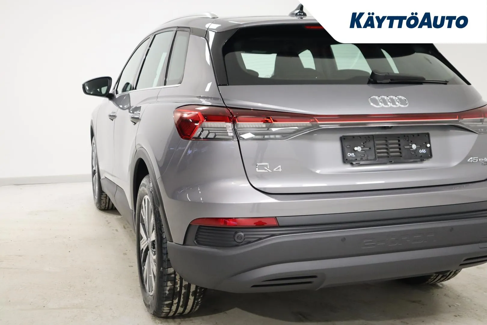 Audi Q4 e-tron KXJ-561 carousel image