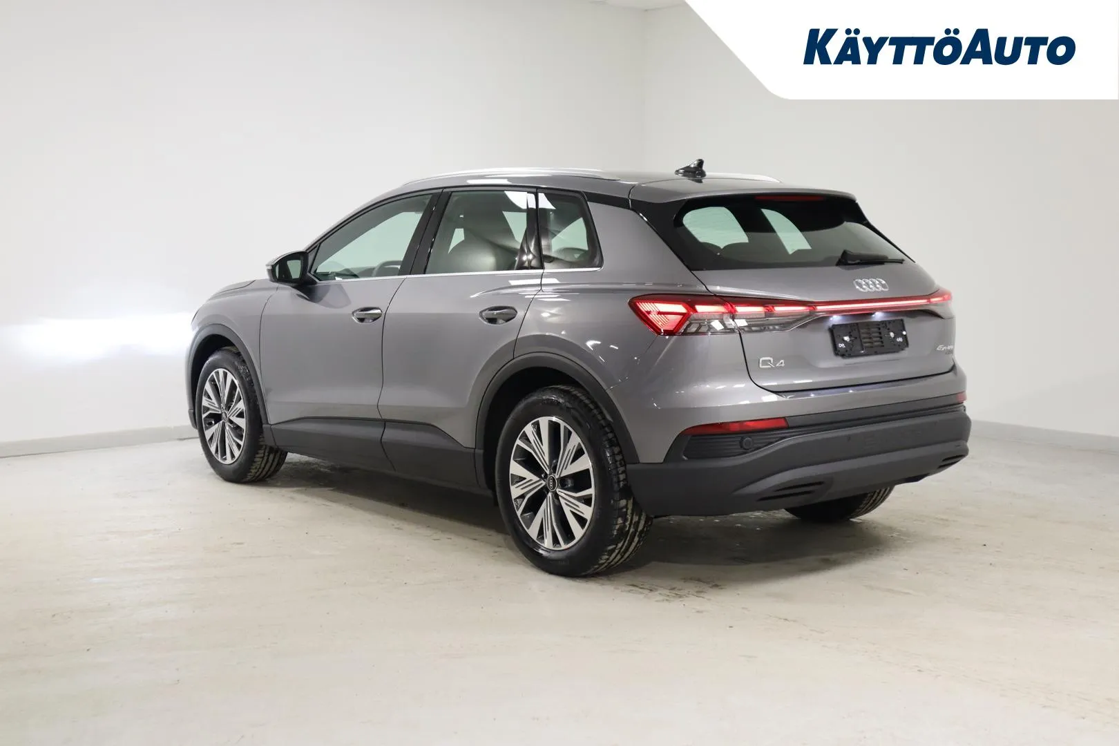 Audi Q4 e-tron KXJ-561 carousel image