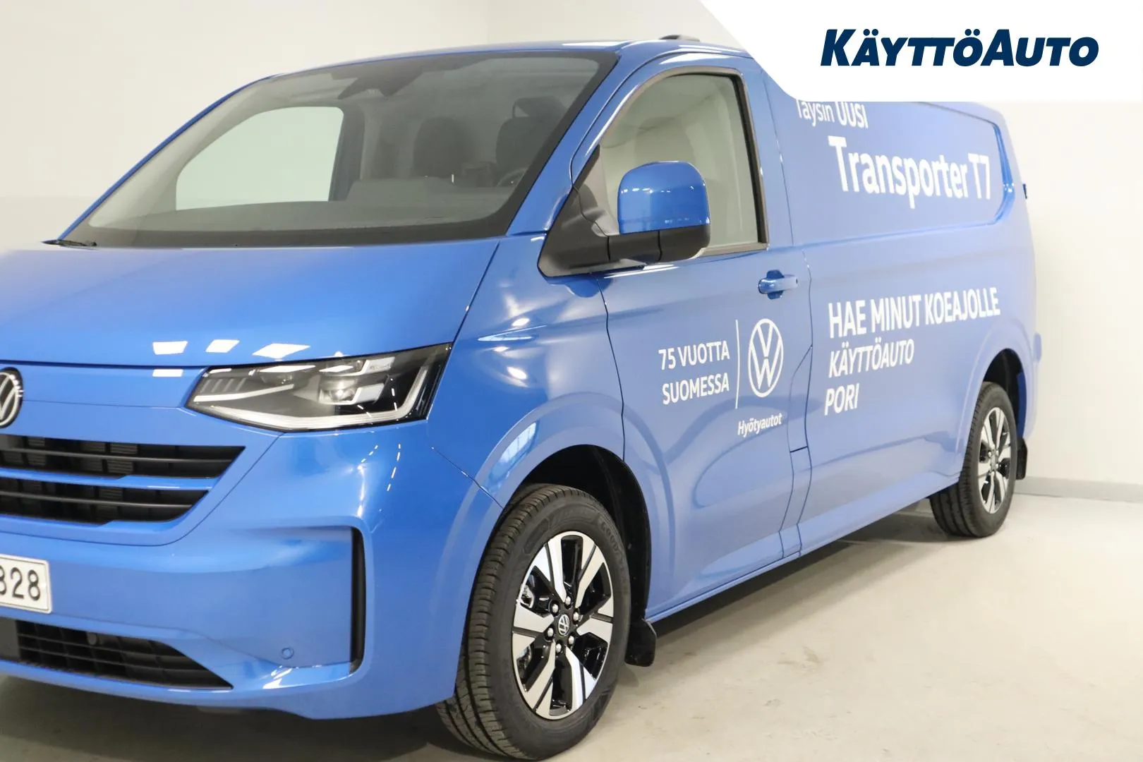 Volkswagen Transporter LTE-828 carousel image