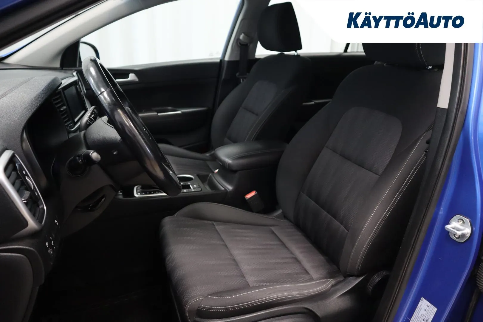 KIA Sportage CMU-862 carousel image
