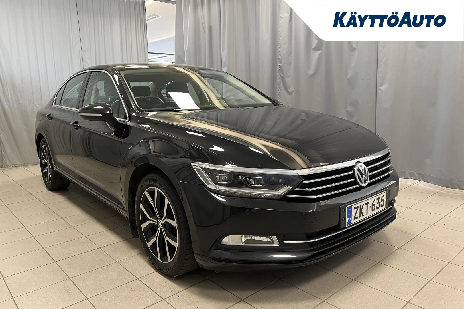 VOLKSWAGEN Passat ZKT-635 carousel image