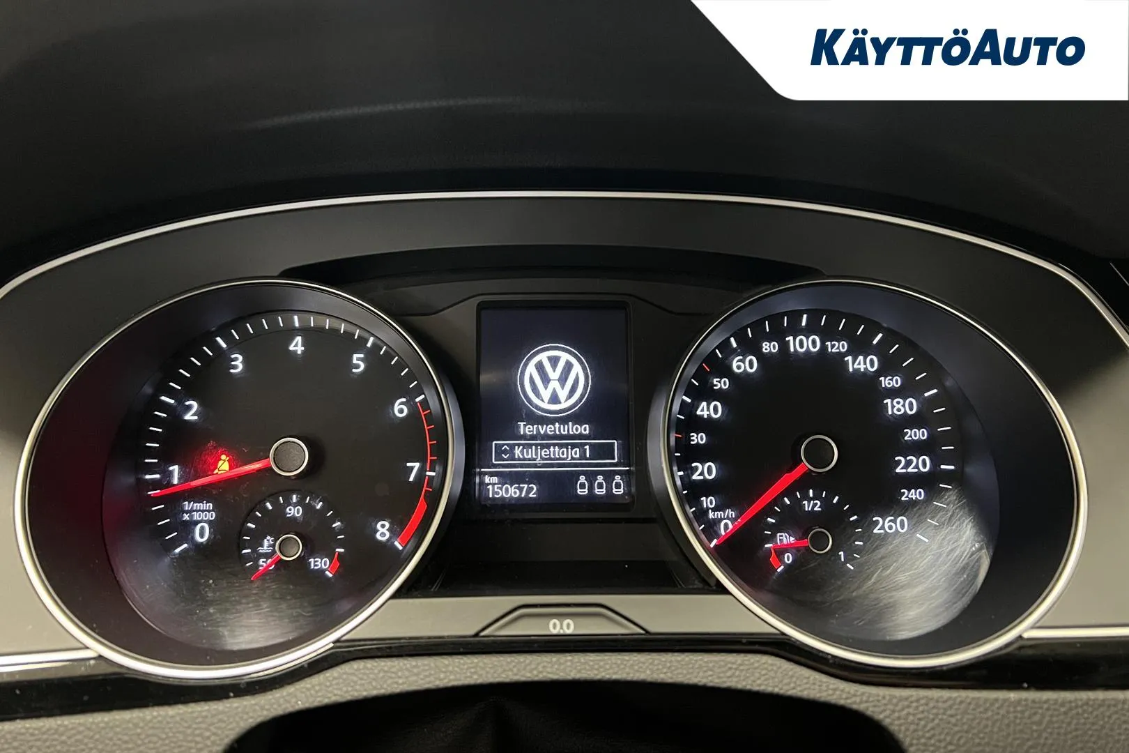 VOLKSWAGEN Passat ZKT-635 carousel image