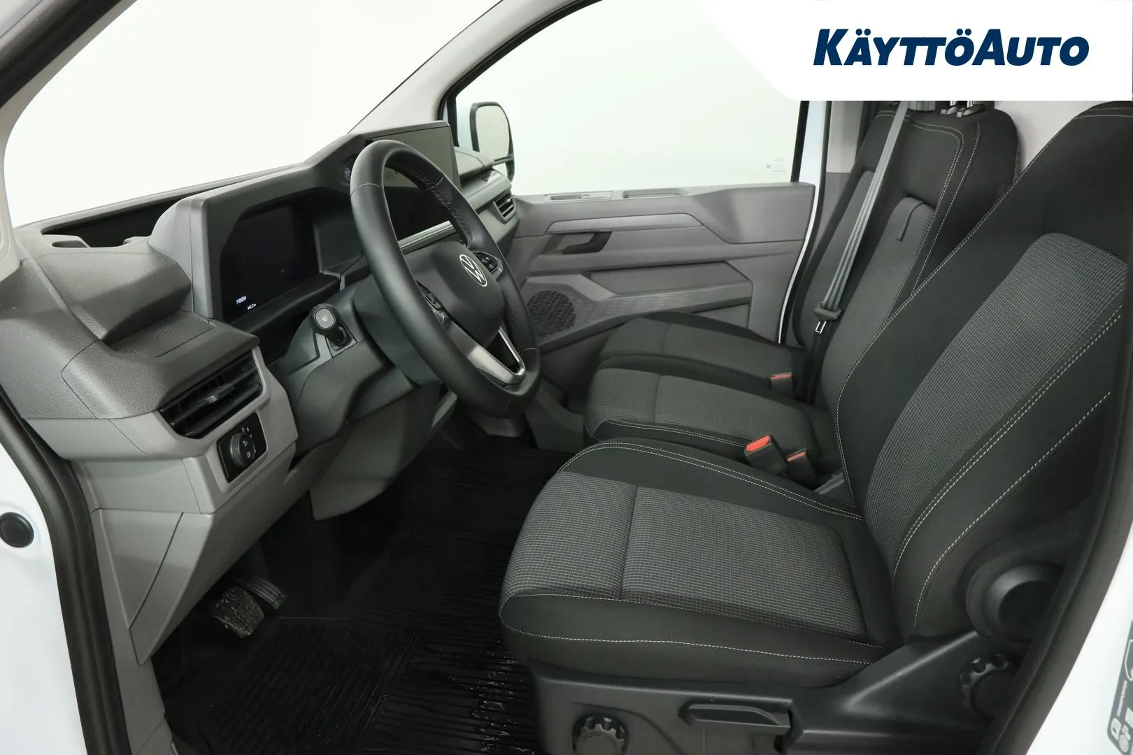 Volkswagen Transporter LTE-834 carousel image