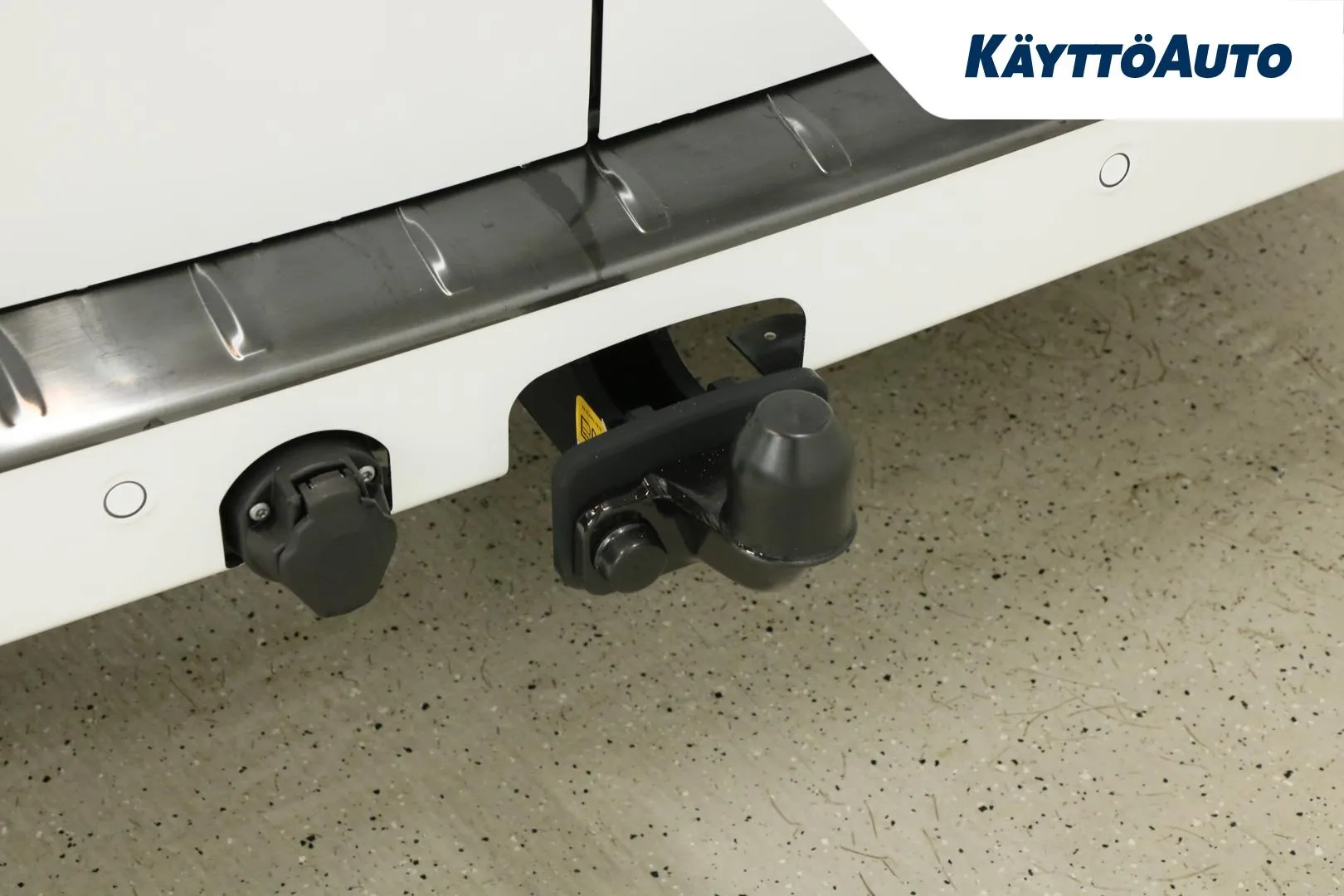 Volkswagen Transporter LTE-834 carousel image