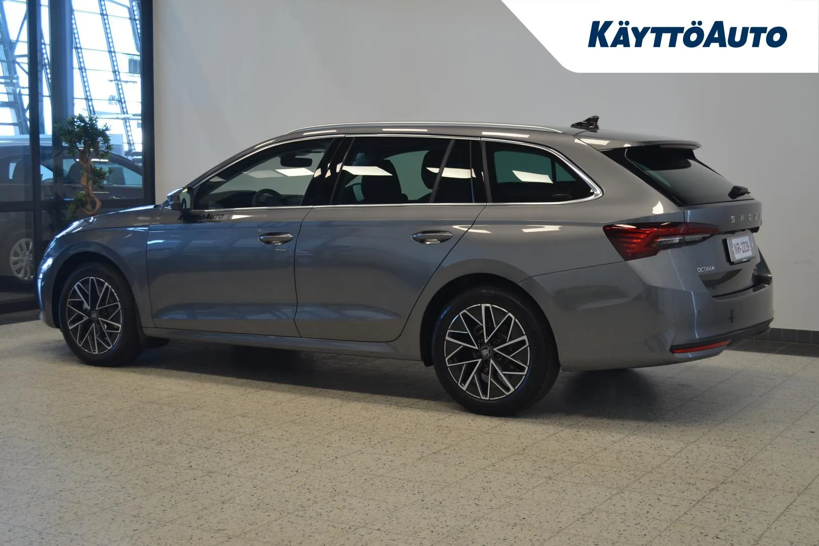 SKODA Octavia MRM-685 carousel image