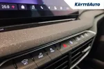 SKODA Octavia MRM-685 carousel thumbs