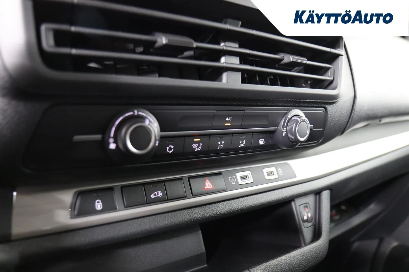 Citroen Jumpy EVE-865 carousel image