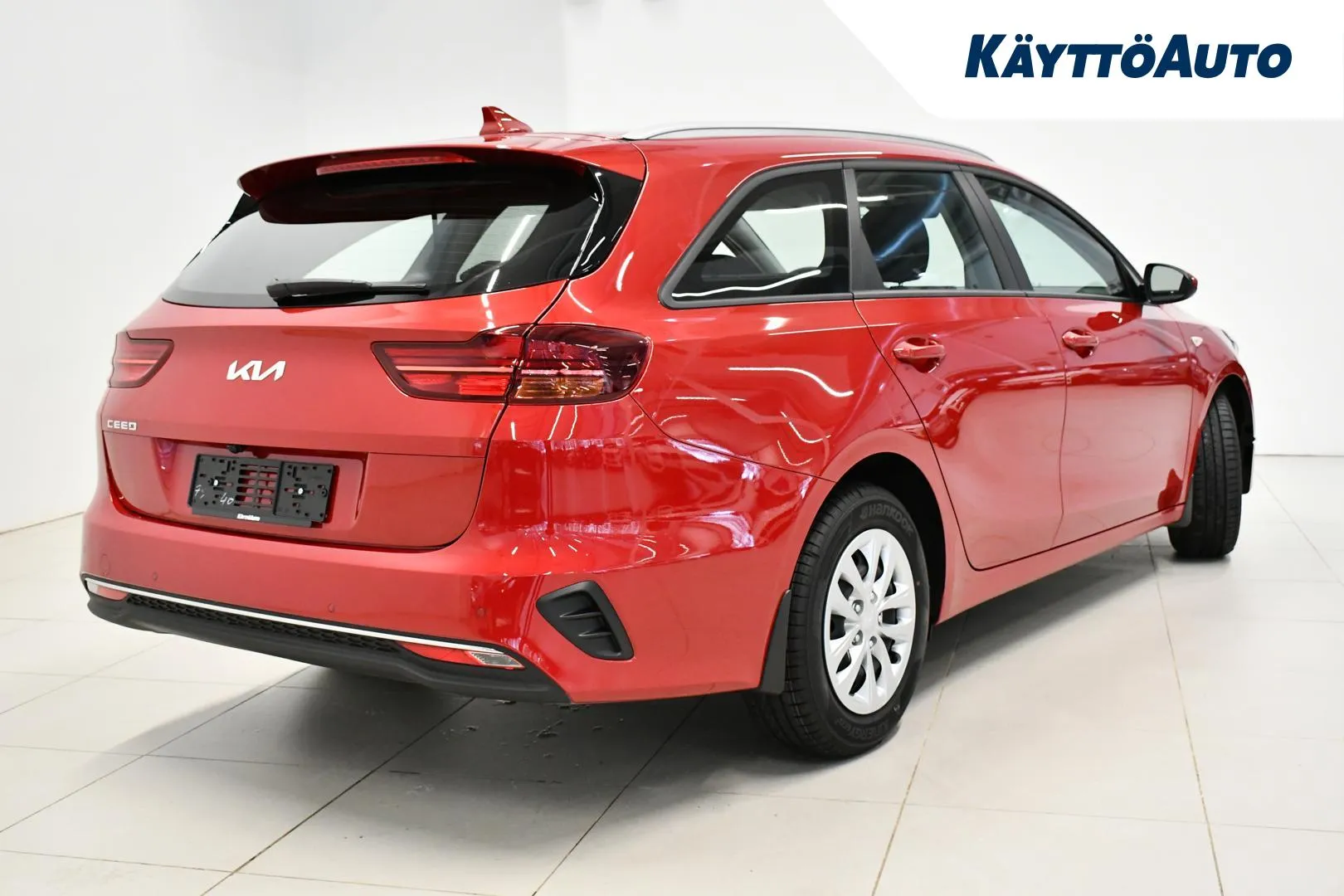 Kia Ceed KXJ-960 carousel image