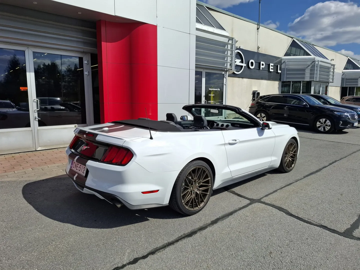 FORD Mustang CNE-512 carousel image