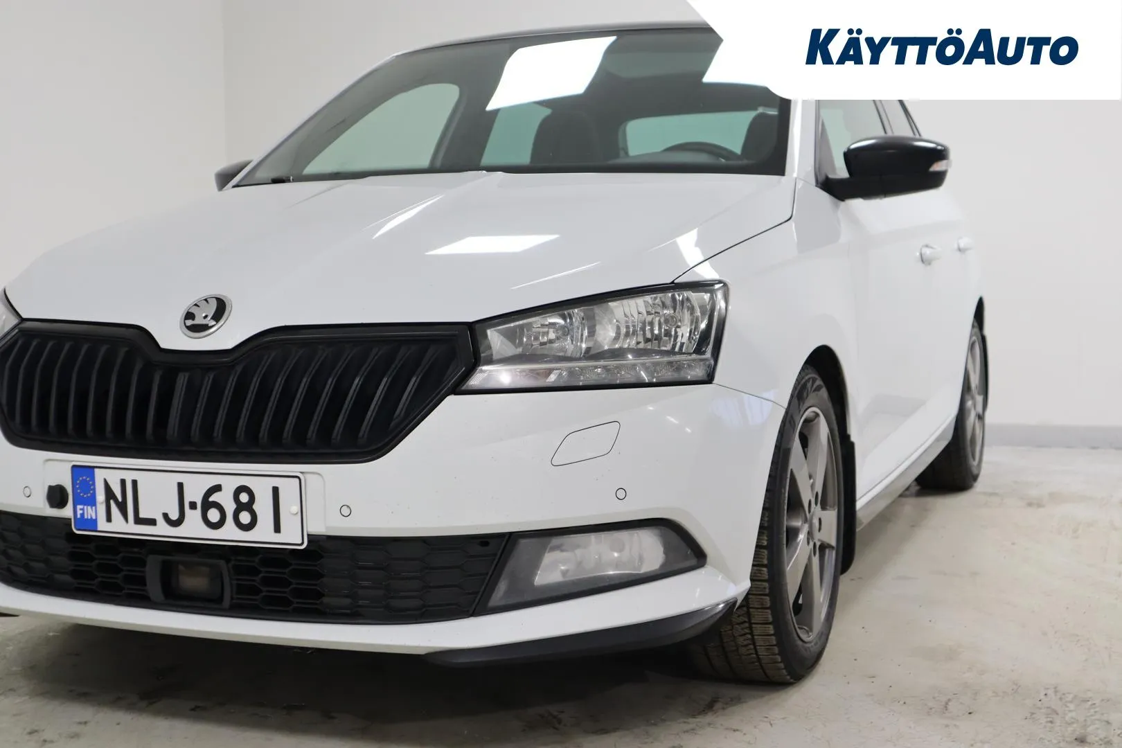 SKODA Fabia NLJ-681 carousel image