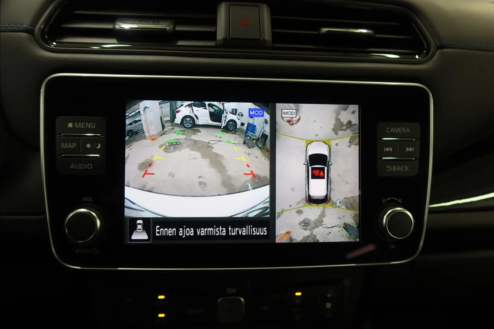 Nissan Leaf IRR-517 carousel image