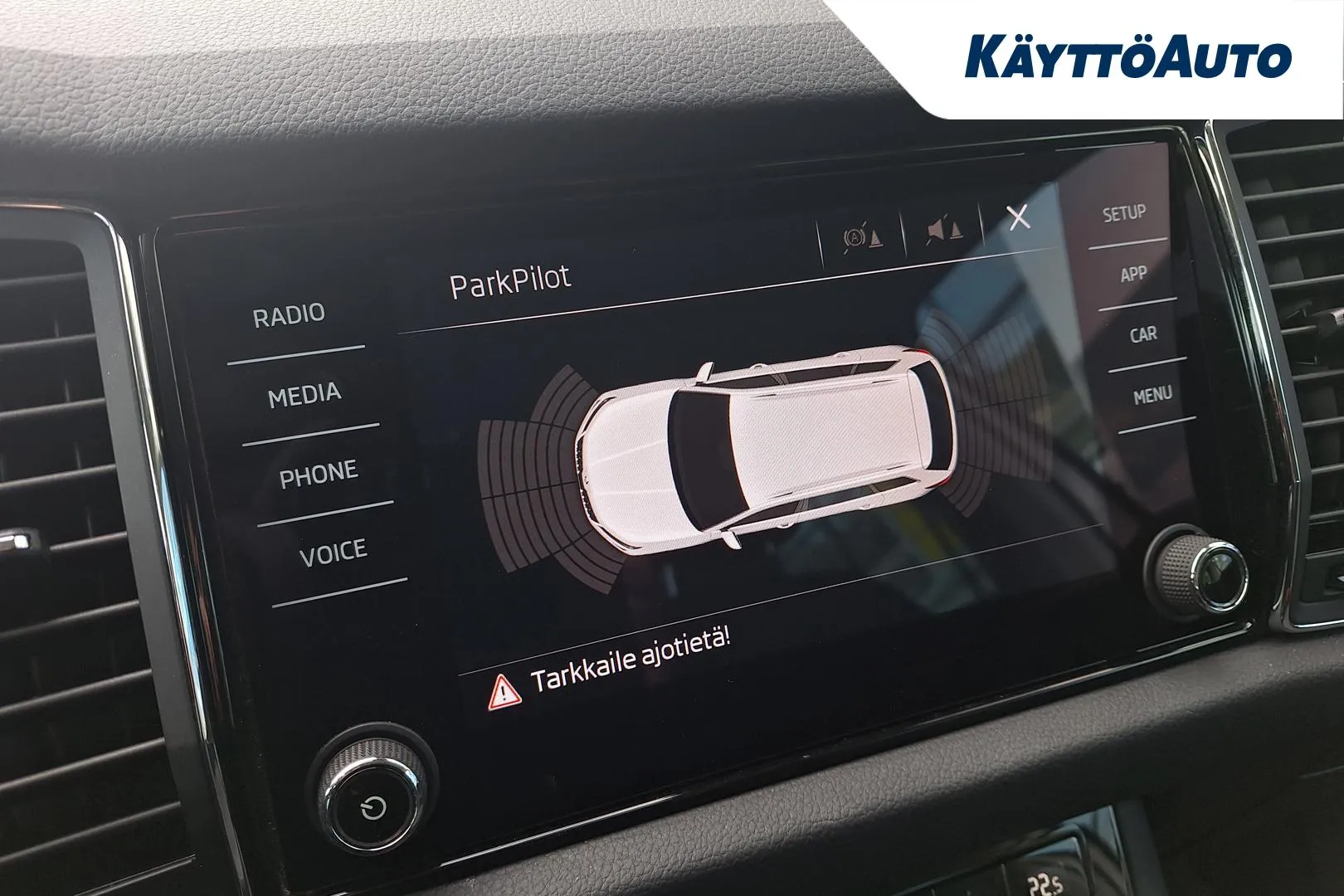 SKODA Kodiaq YLF-546 carousel image